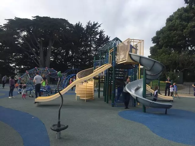 Alta Plaza Playground