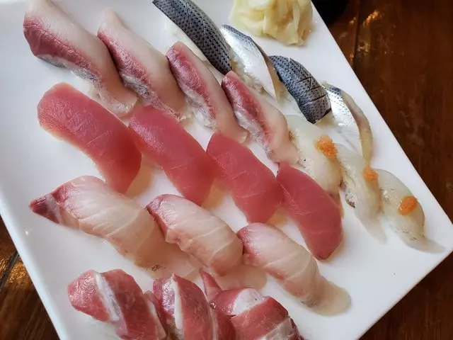 Eiji