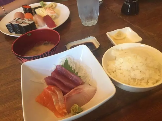 Eiji