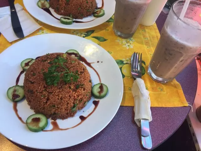 Ro Cafe