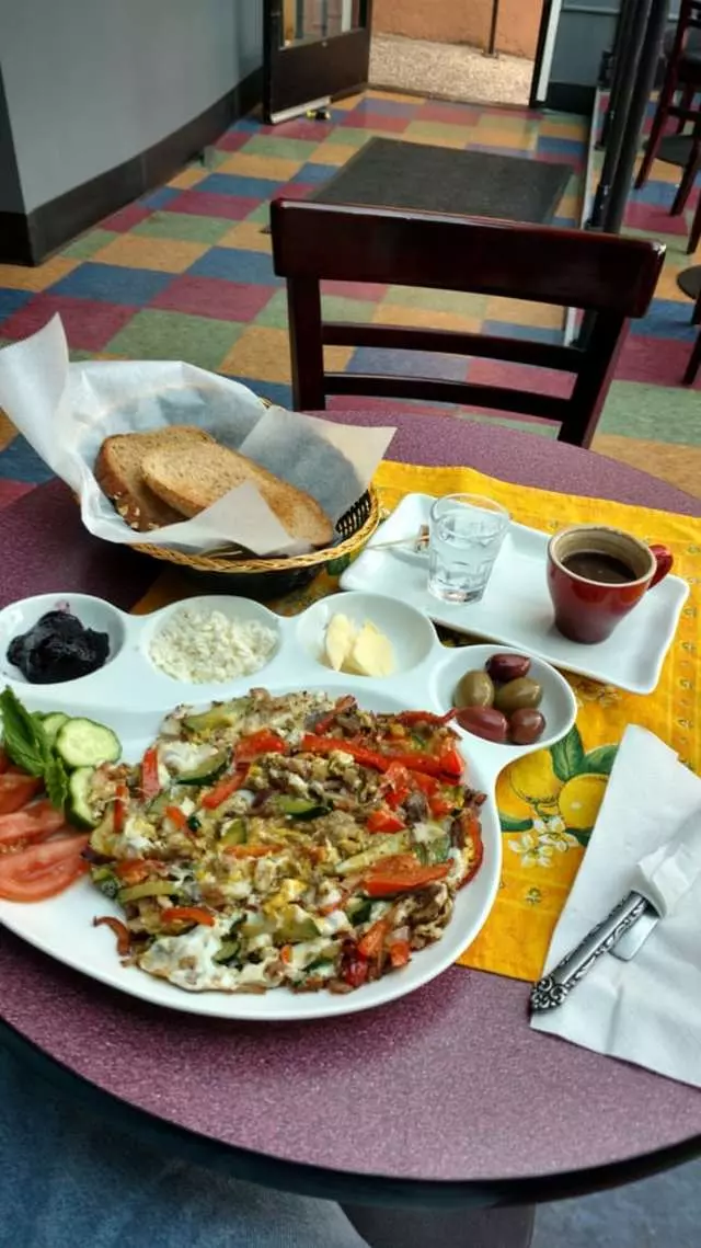 Ro Cafe