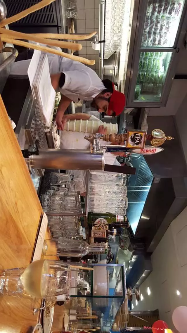 Pizzeria Delfina