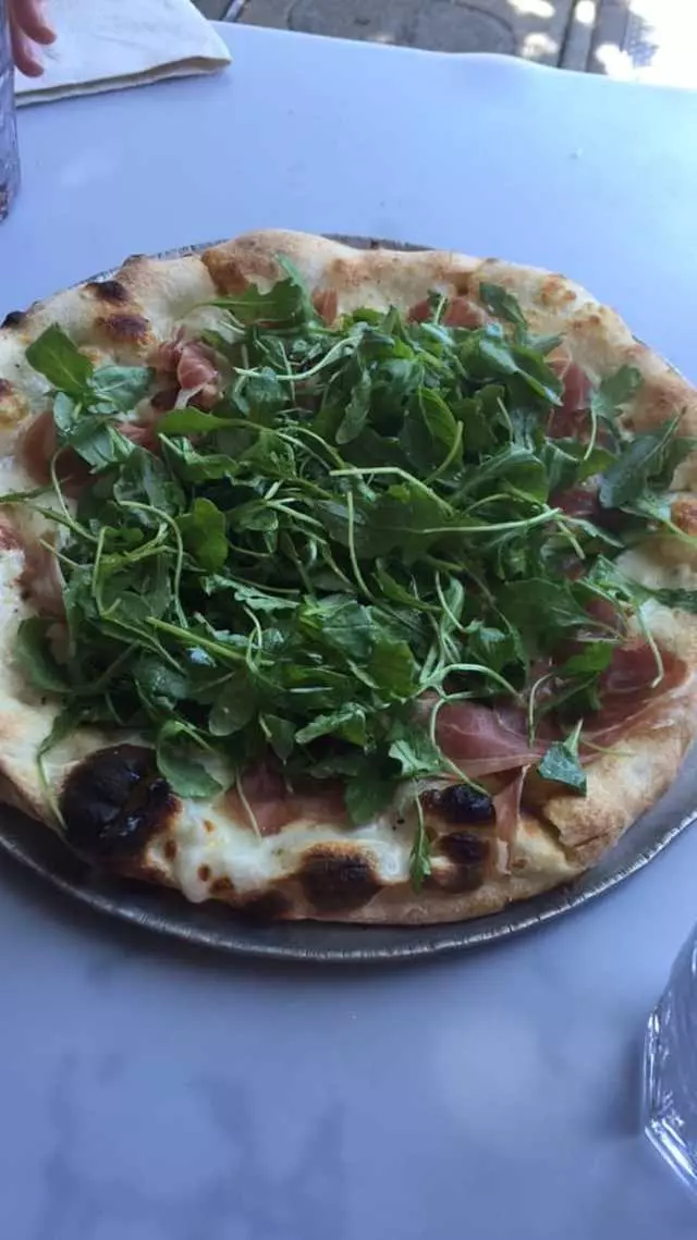 Pizzeria Delfina