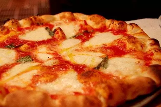 Pizzeria Delfina