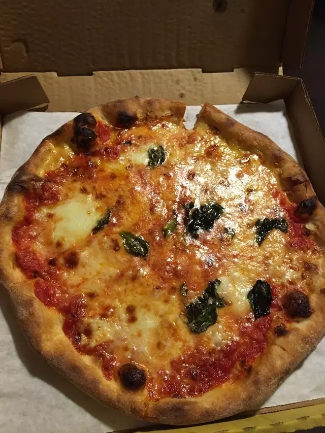 Pizzeria Delfina