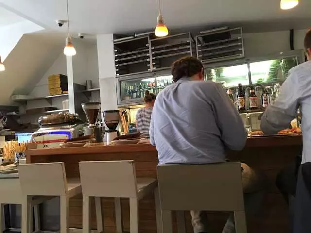 Pizzeria Delfina