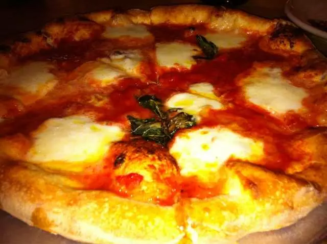 Pizzeria Delfina