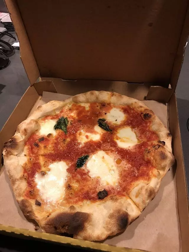 Pizzeria Delfina