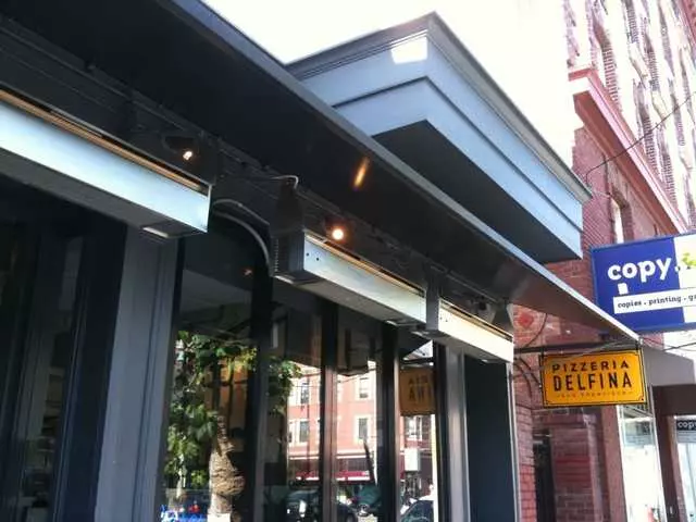 Pizzeria Delfina