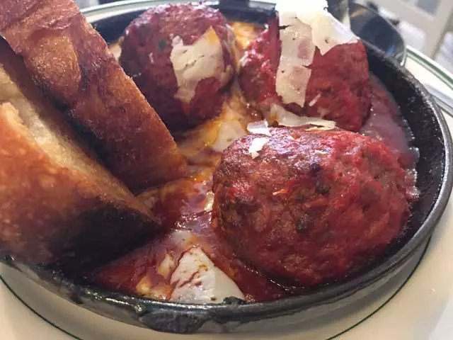 Pizzeria Delfina