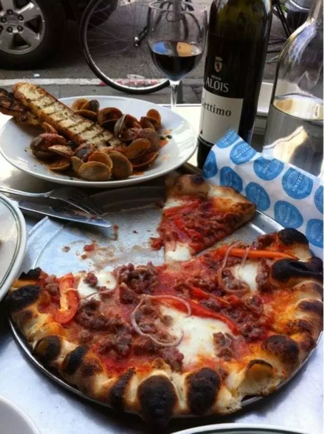 Pizzeria Delfina