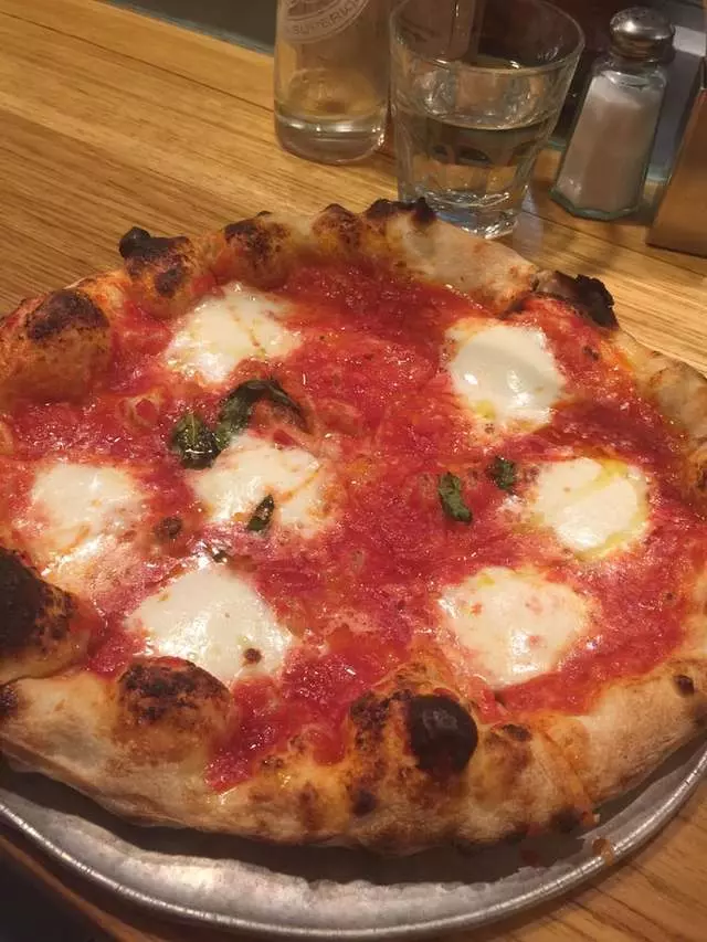 Pizzeria Delfina