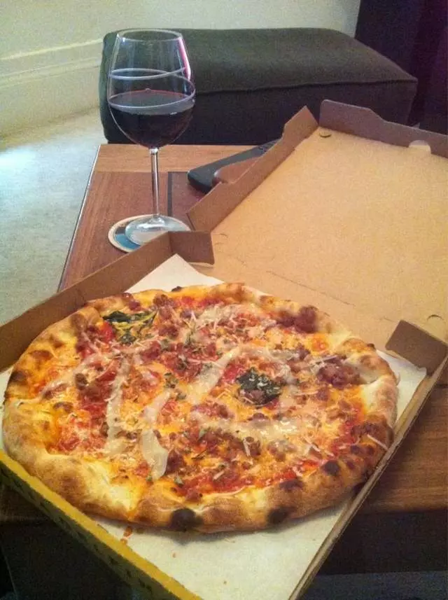 Pizzeria Delfina