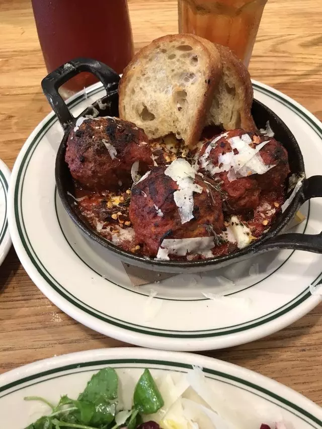Pizzeria Delfina