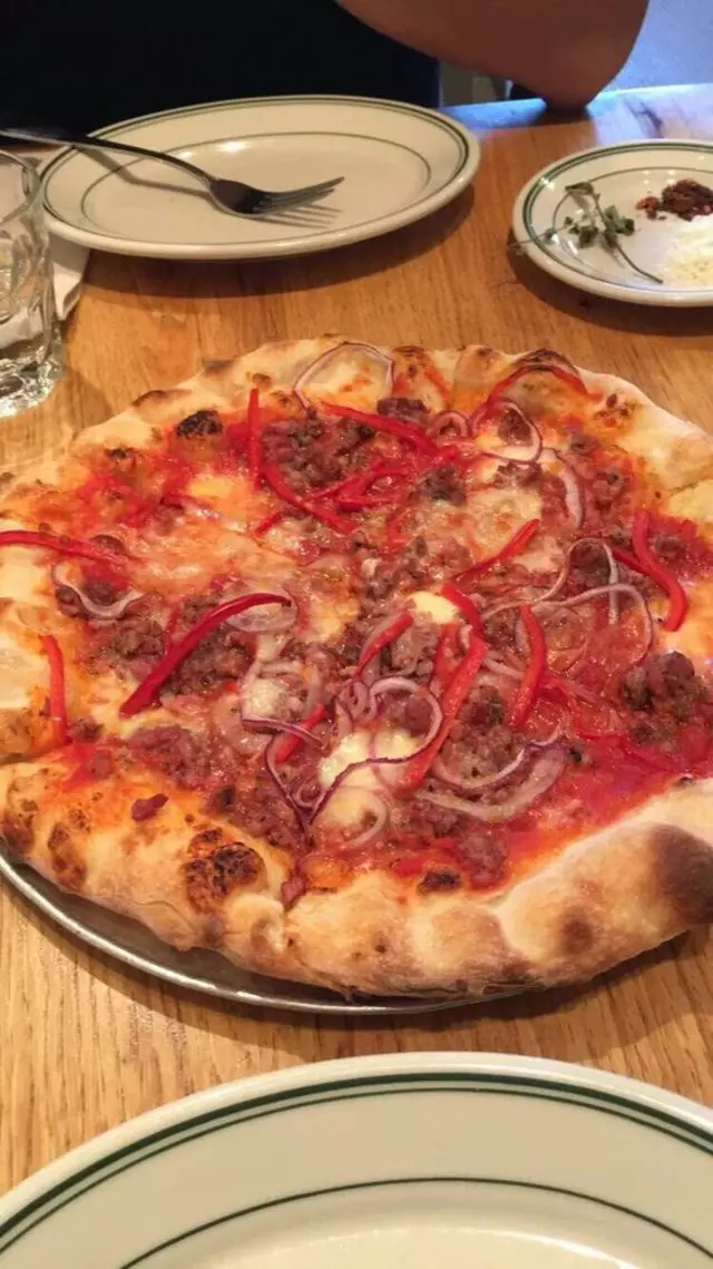 Pizzeria Delfina