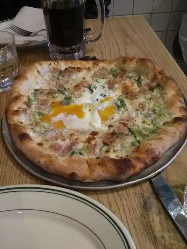Pizzeria Delfina
