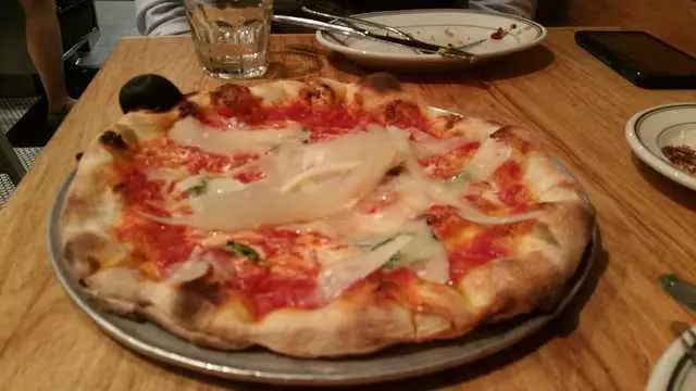 Pizzeria Delfina