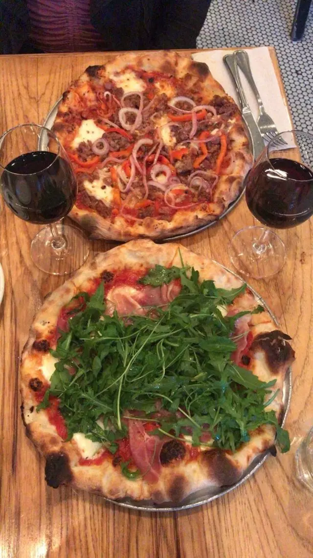 Pizzeria Delfina