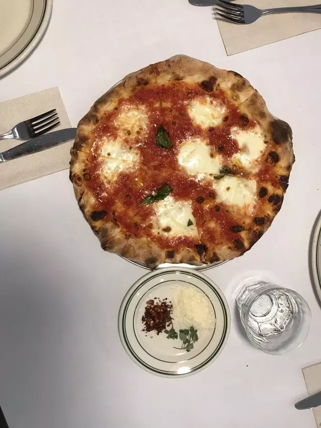 Pizzeria Delfina
