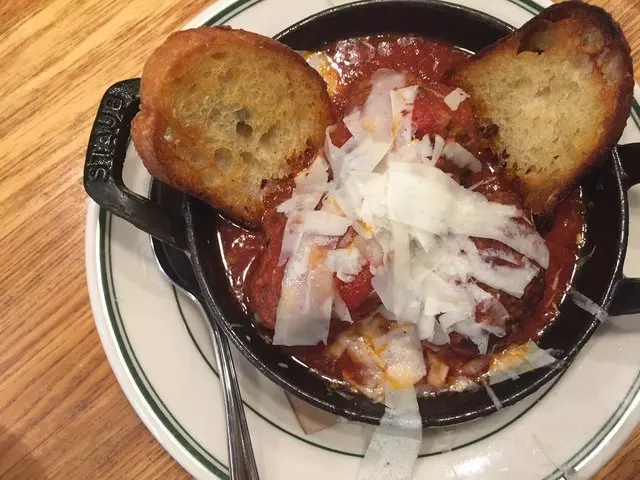 Pizzeria Delfina