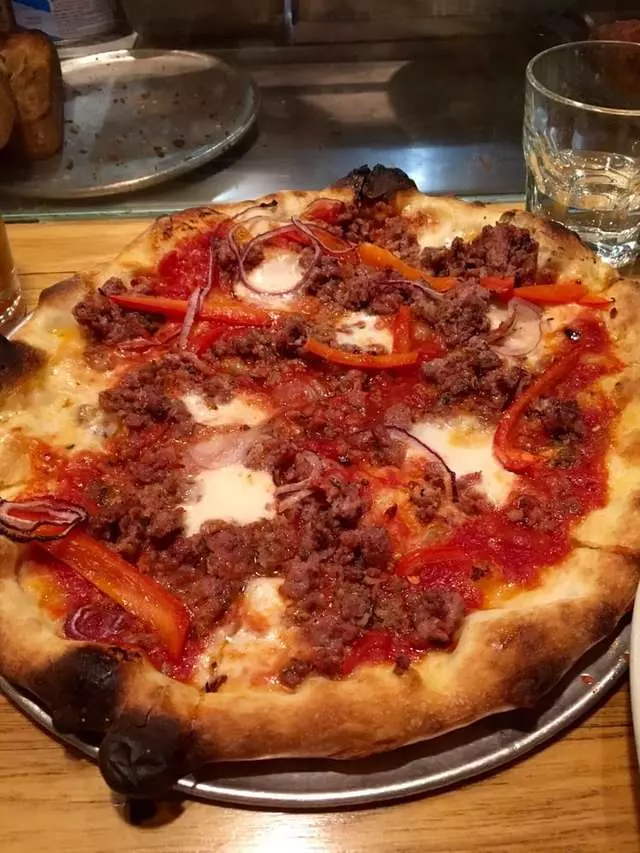 Pizzeria Delfina
