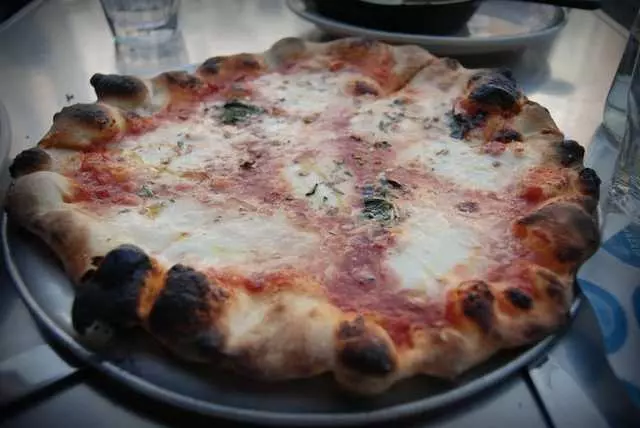 Pizzeria Delfina