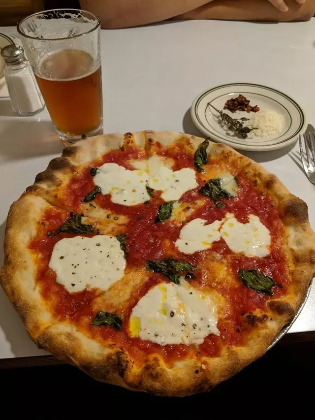 Pizzeria Delfina