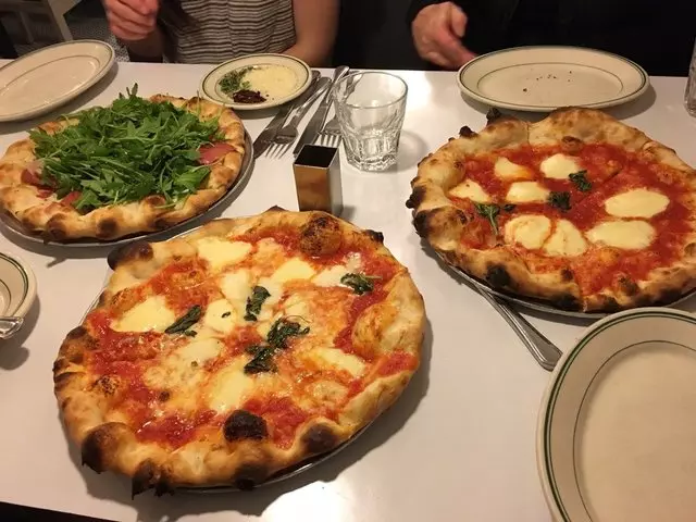 Pizzeria Delfina