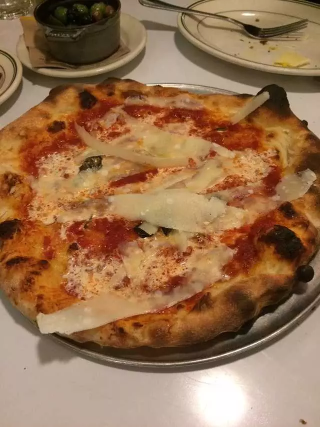Pizzeria Delfina