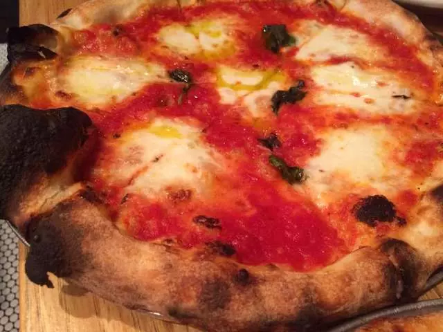 Pizzeria Delfina