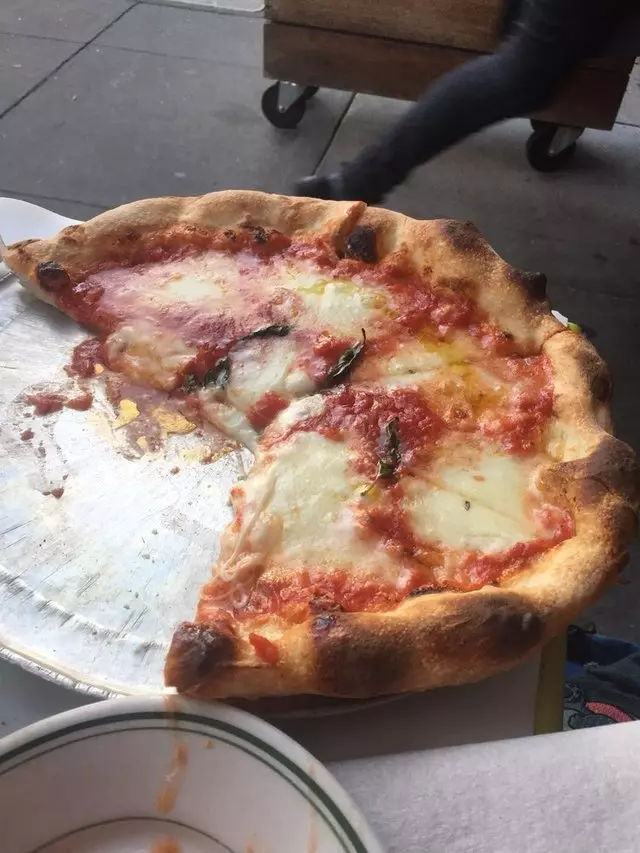 Pizzeria Delfina