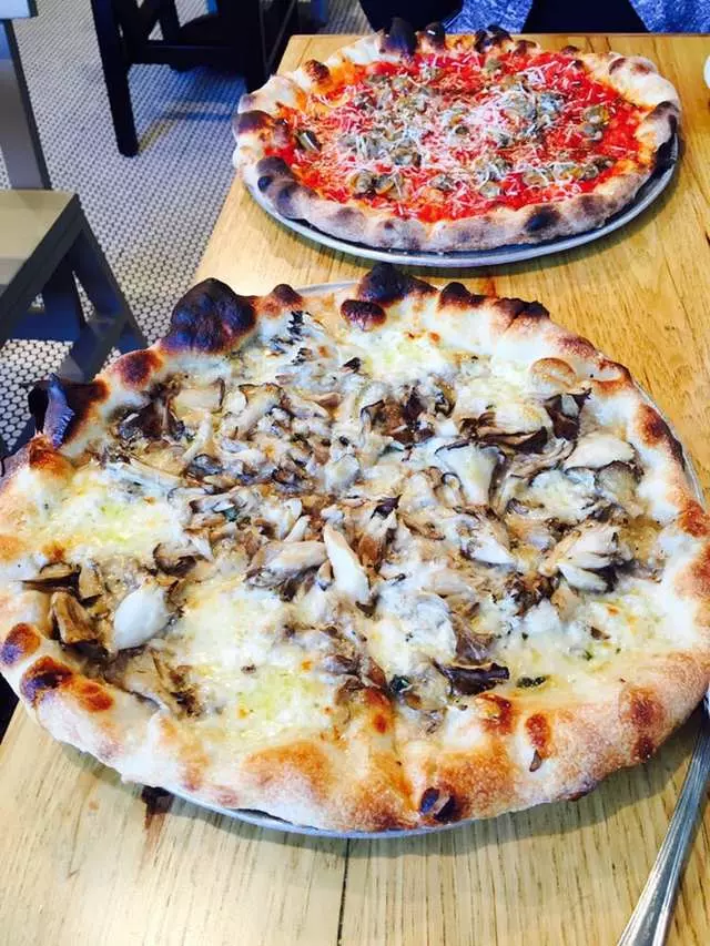 Pizzeria Delfina