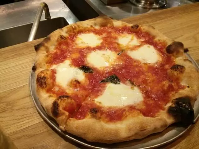 Pizzeria Delfina