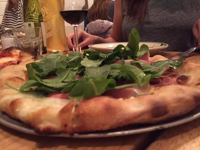 Pizzeria Delfina