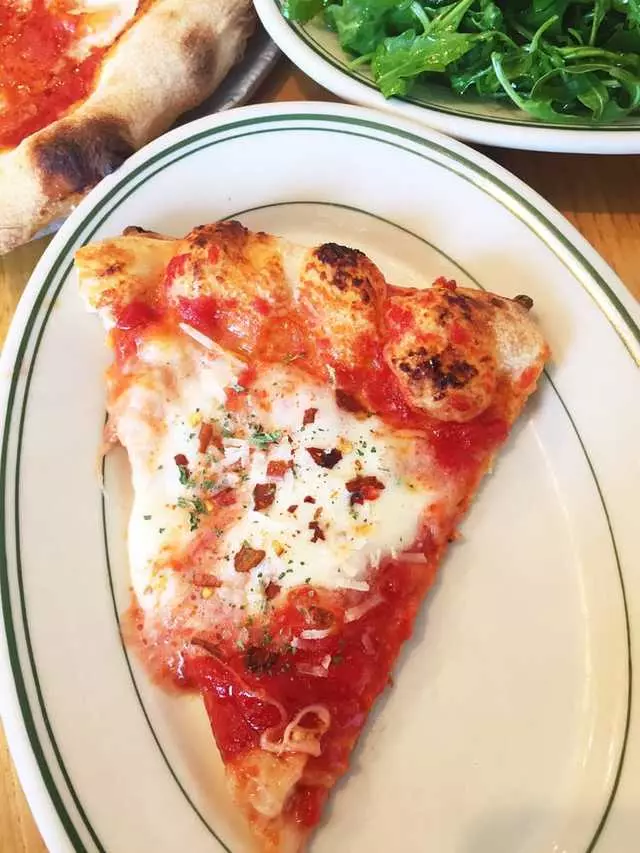 Pizzeria Delfina