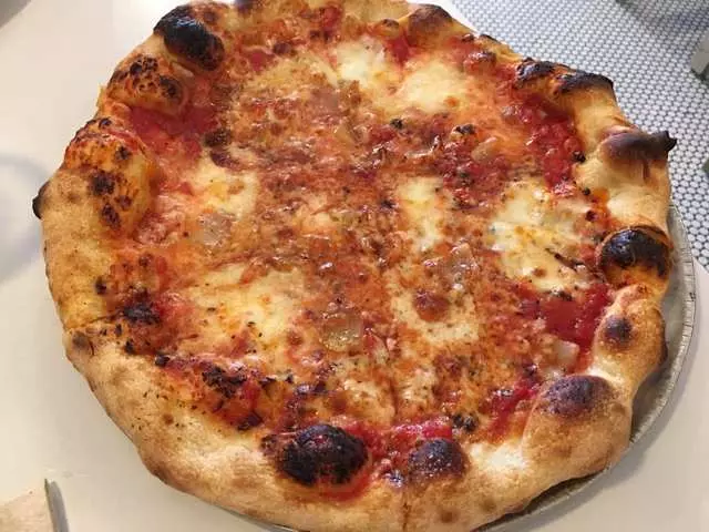 Pizzeria Delfina