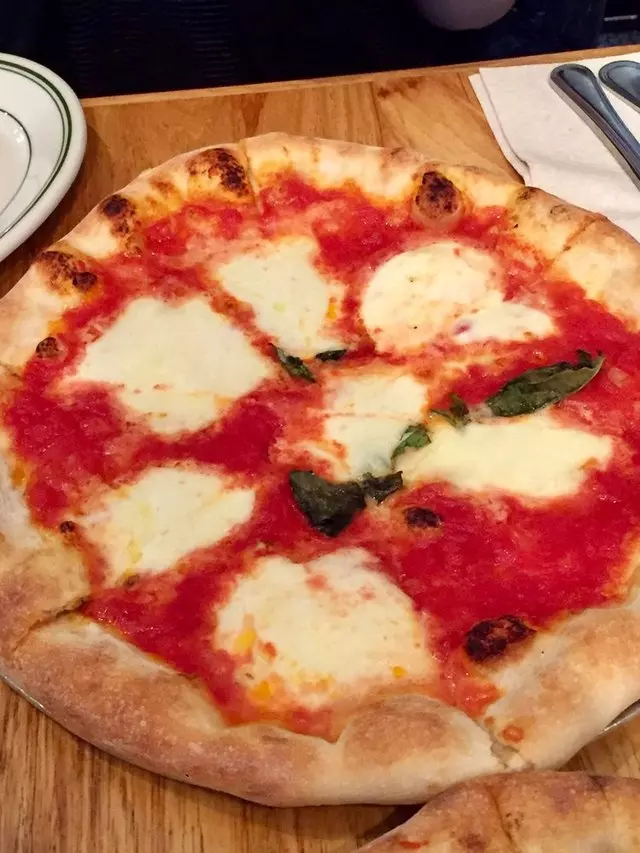 Pizzeria Delfina