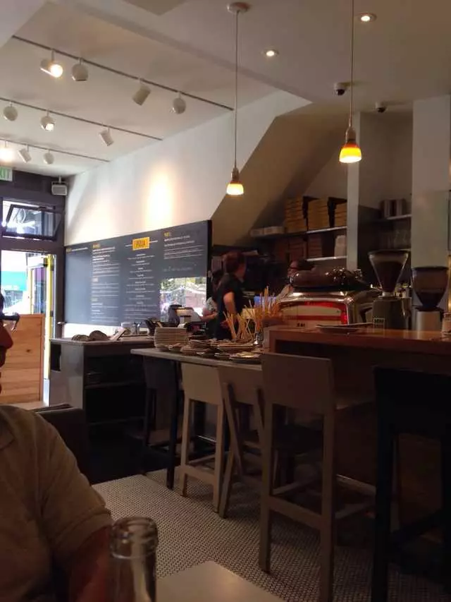 Pizzeria Delfina
