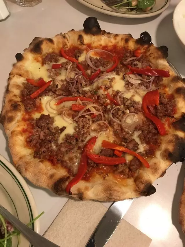 Pizzeria Delfina