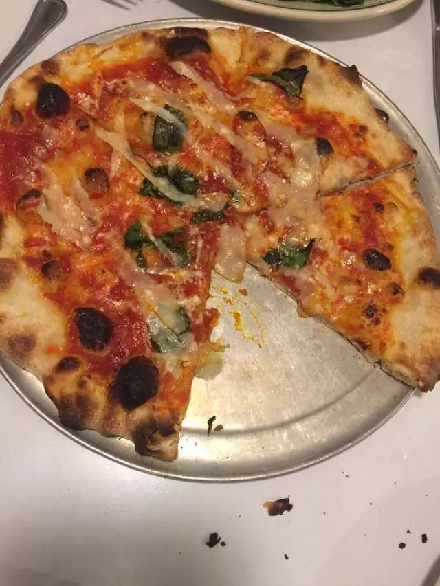 Pizzeria Delfina