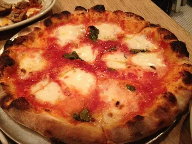 Pizzeria Delfina