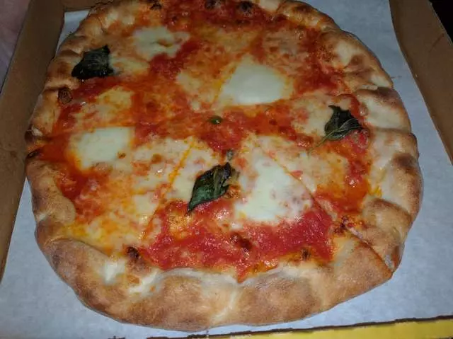 Pizzeria Delfina