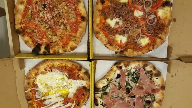 Pizzeria Delfina