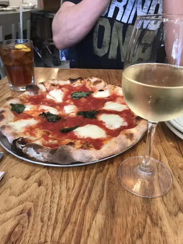 Pizzeria Delfina