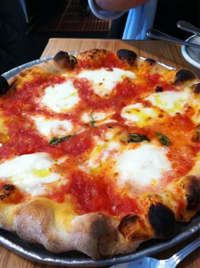 Pizzeria Delfina