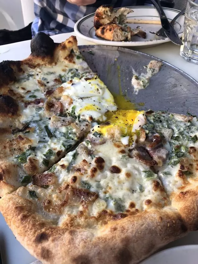 Pizzeria Delfina