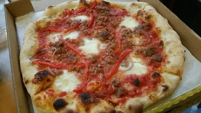 Pizzeria Delfina