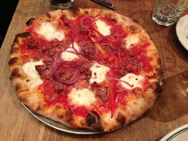 Pizzeria Delfina