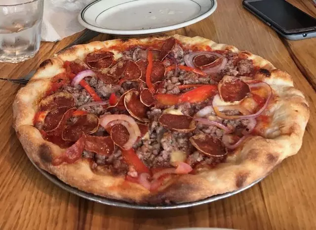 Pizzeria Delfina