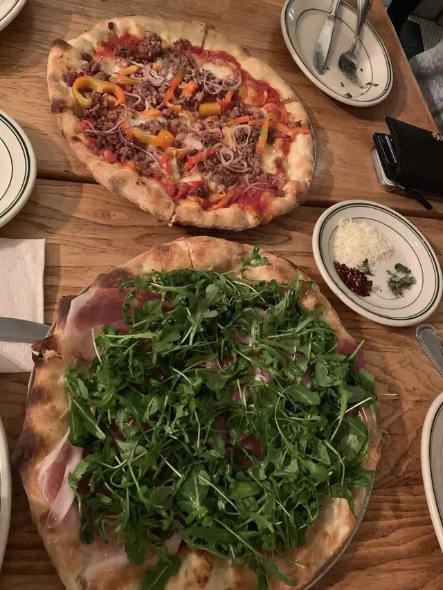 Pizzeria Delfina